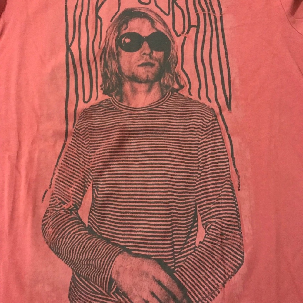 NEW Licensed KURT COBAIN T-Shirts XS,S,M,L,XL - Picture 3 of 5